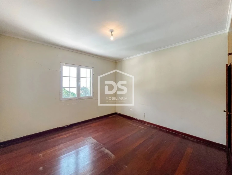 Moradia T3 para Venda em Canhas Foto 5