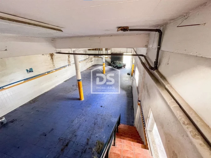 Moradia T3 para Venda em Canhas Foto 10