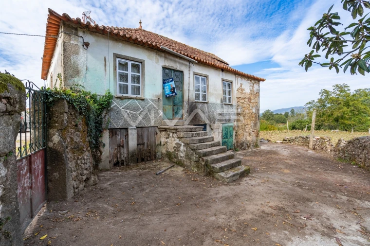 Moradia T4 para Venda em Associação de Freguesias do Vale do Neiva Foto 1