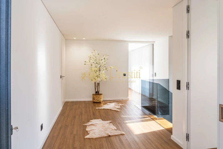 Moradia T3 para Venda em Abação e Gémeos Foto 5