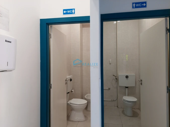 Loja para Arrendamento em Nossa Senhora da Conceição, São Pedro e São Dinis Foto 11