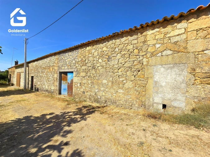 Armazém para Venda em São Miguel de Acha Foto 8