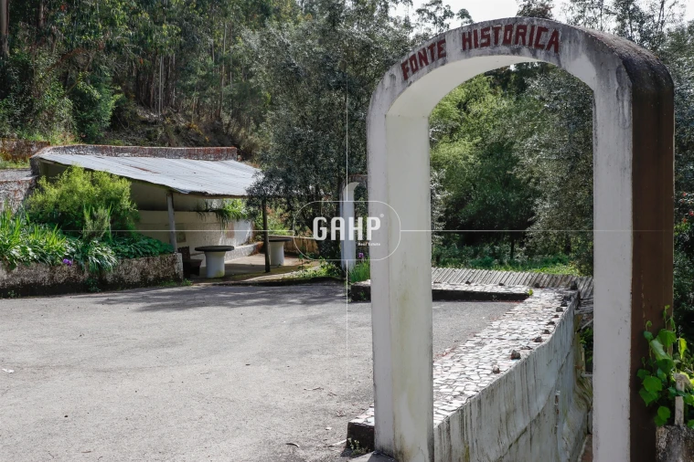 Moradia T0 para Venda em Lorvão Foto 20