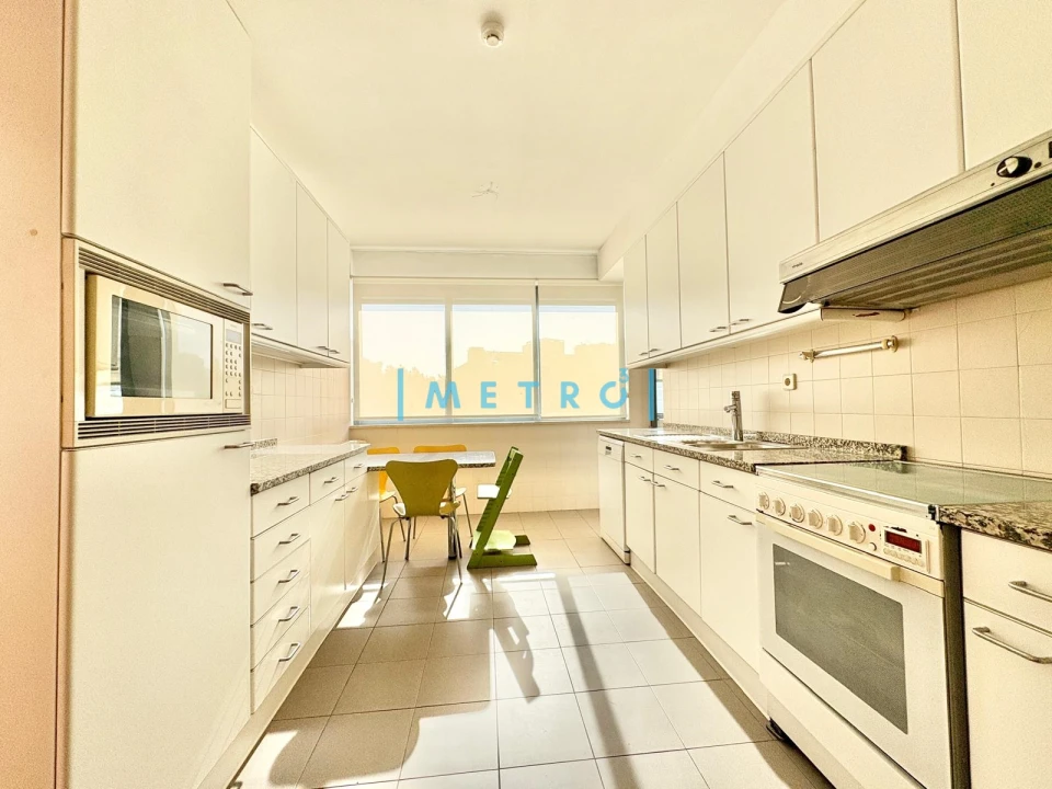Apartamento T4 para Venda em Aldoar, Foz do Douro e Nevogilde Foto 10
