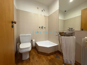 Apartamento T4 para Venda em Aldoar, Foz do Douro e Nevogilde