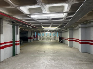 Apartamento T4 para Venda em Aldoar, Foz do Douro e Nevogilde