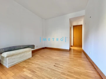 Apartamento T4 para Venda em Aldoar, Foz do Douro e Nevogilde