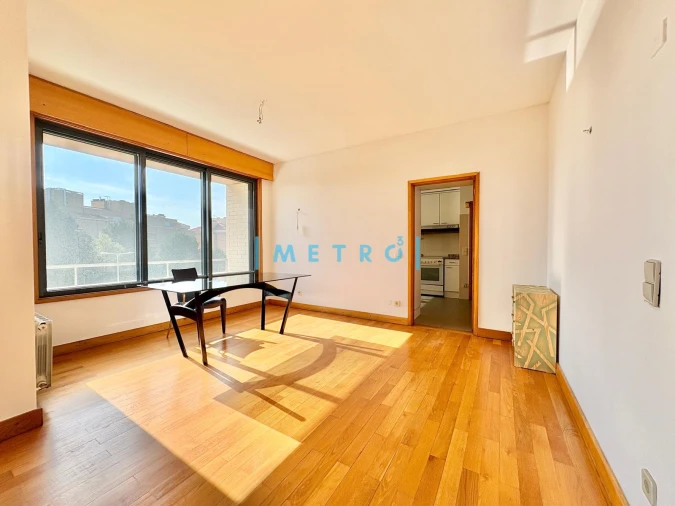 Apartamento T4 para Venda em Aldoar, Foz do Douro e Nevogilde Foto 4