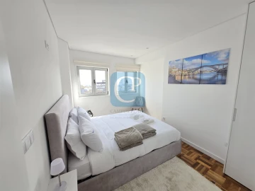 Apartamento T4 para Venda em Cedofeita, Santo Ildefonso, Sé, Miragaia, São Nicolau e Vitória
