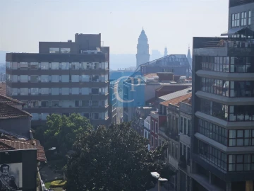 Apartamento T4 para Venda em Cedofeita, Santo Ildefonso, Sé, Miragaia, São Nicolau e Vitória
