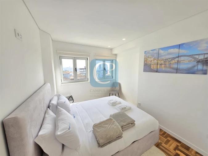 Apartamento T4 para Venda em Cedofeita, Santo Ildefonso, Sé, Miragaia, São Nicolau e Vitória Foto 7