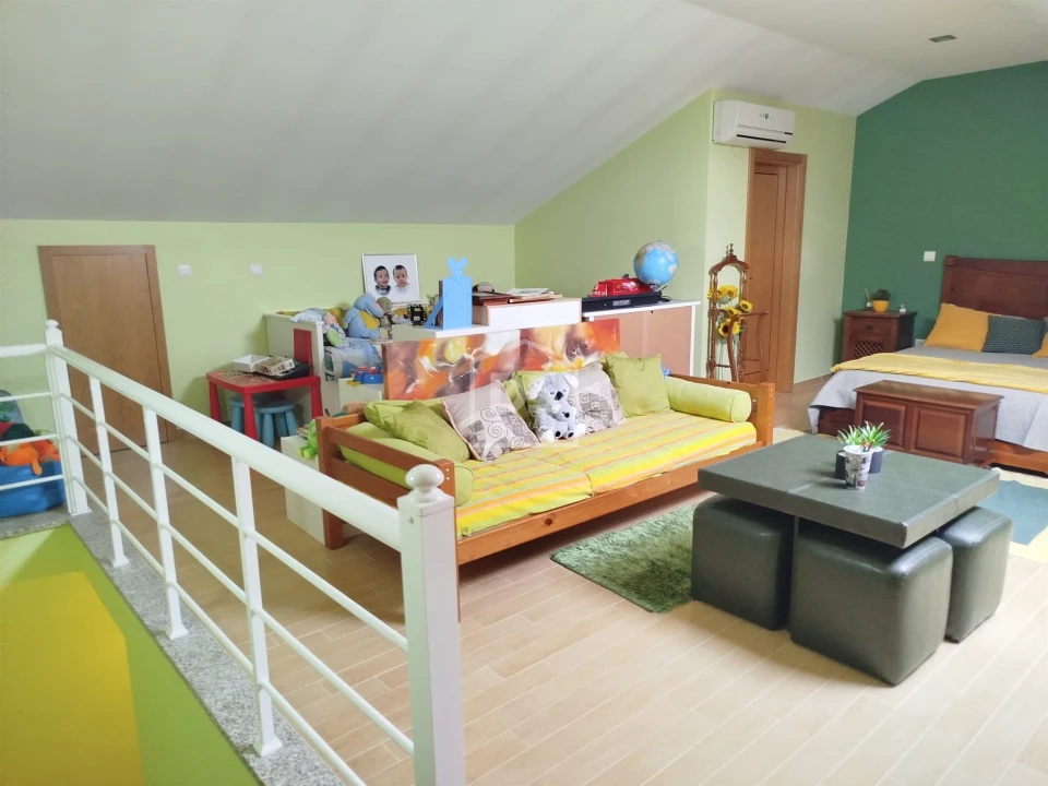 Moradia T4 para Venda em Canas de Senhorim Foto 28