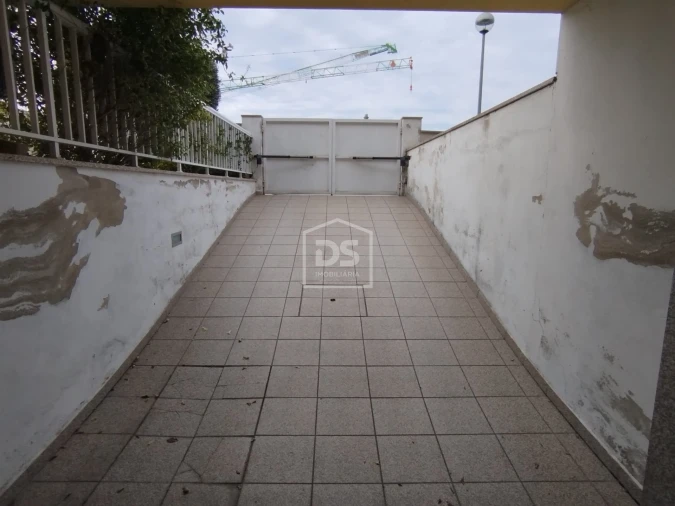 Moradia T4 para Venda em Canas de Senhorim Foto 59