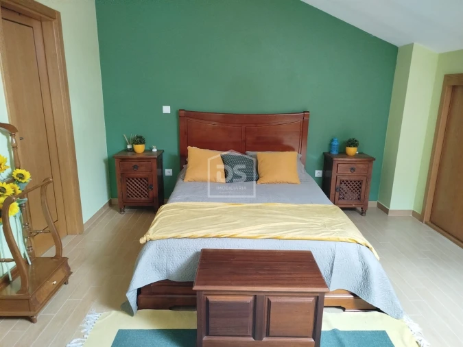 Moradia T4 para Venda em Canas de Senhorim Foto 27