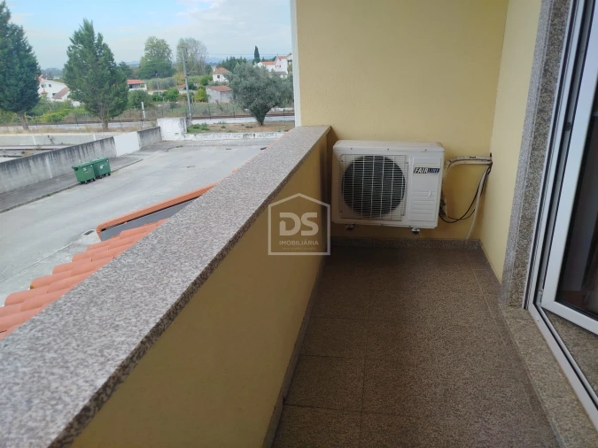 Moradia T4 para Venda em Canas de Senhorim Foto 20