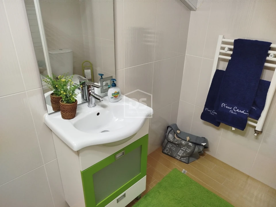 Moradia T4 para Venda em Canas de Senhorim Foto 34