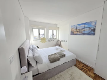 Apartamento T4 para Venda em Cedofeita, Santo Ildefonso, Sé, Miragaia, São Nicolau e Vitória