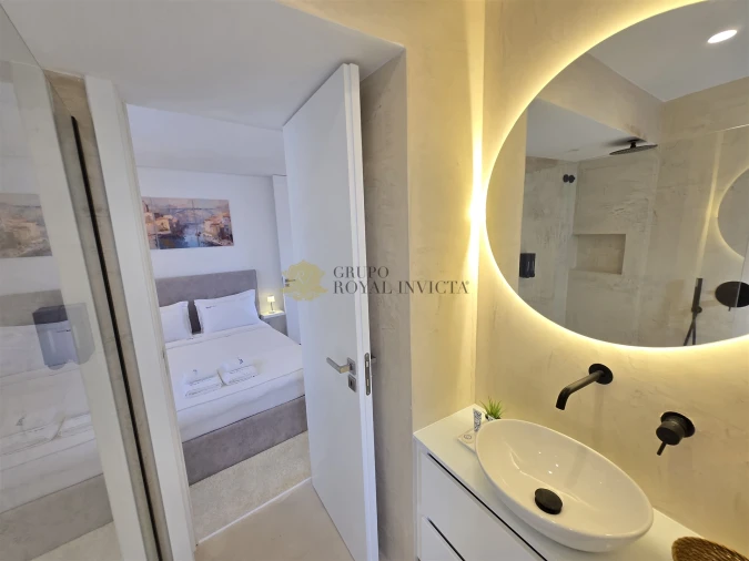 Apartamento T4 para Venda em Cedofeita, Santo Ildefonso, Sé, Miragaia, São Nicolau e Vitória Foto 6