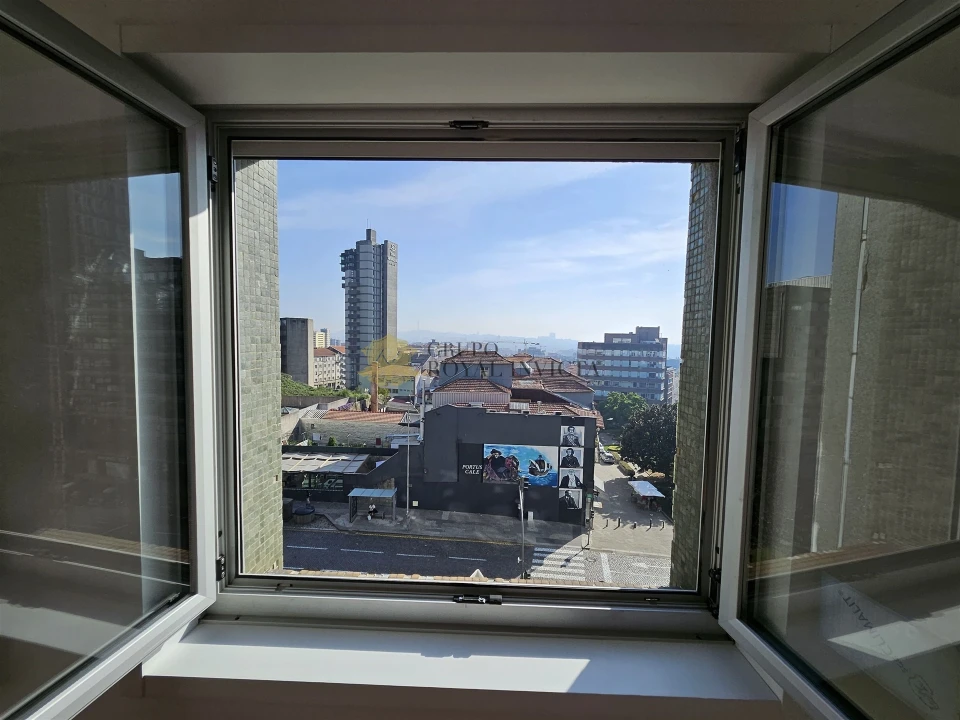 Apartamento T4 para Venda em Cedofeita, Santo Ildefonso, Sé, Miragaia, São Nicolau e Vitória Foto 14