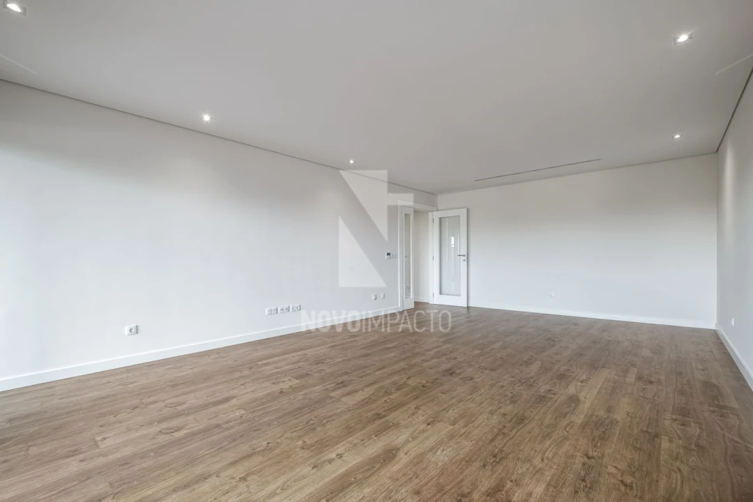 Apartamento T3 para Venda em Montijo e Afonsoeiro Foto 2