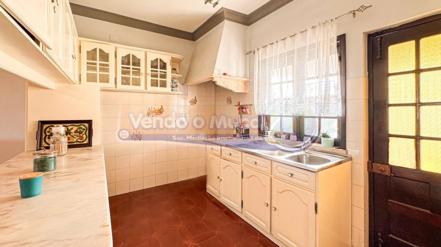 Moradia T4 para Venda em Samora Correia Foto 7