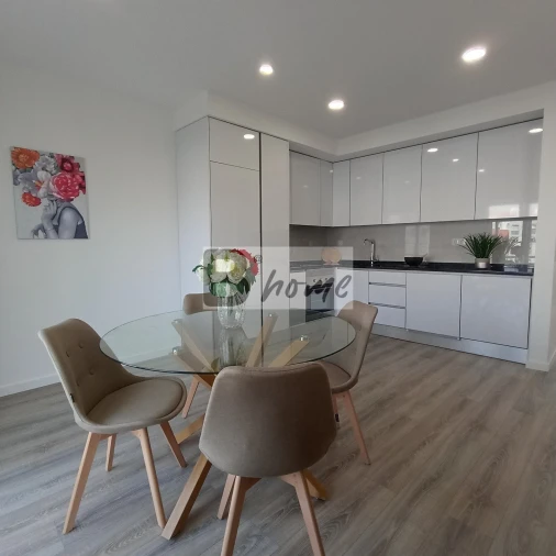 Apartamento T3 para Venda em Benfica Foto 3