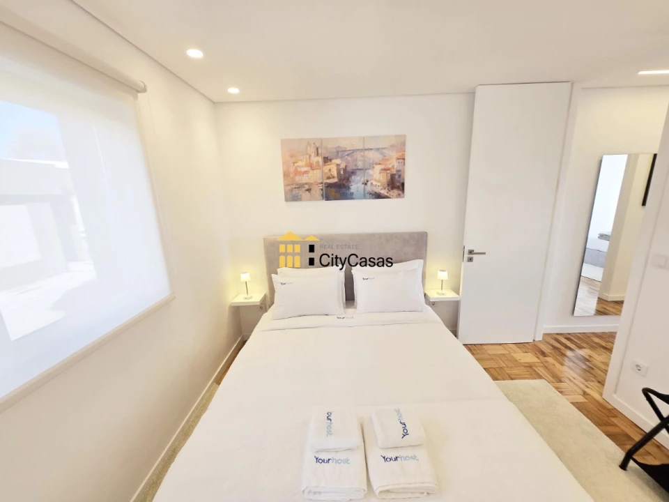 Apartamento T4 para Venda em Cedofeita, Santo Ildefonso, Sé, Miragaia, São Nicolau e Vitória Foto 5