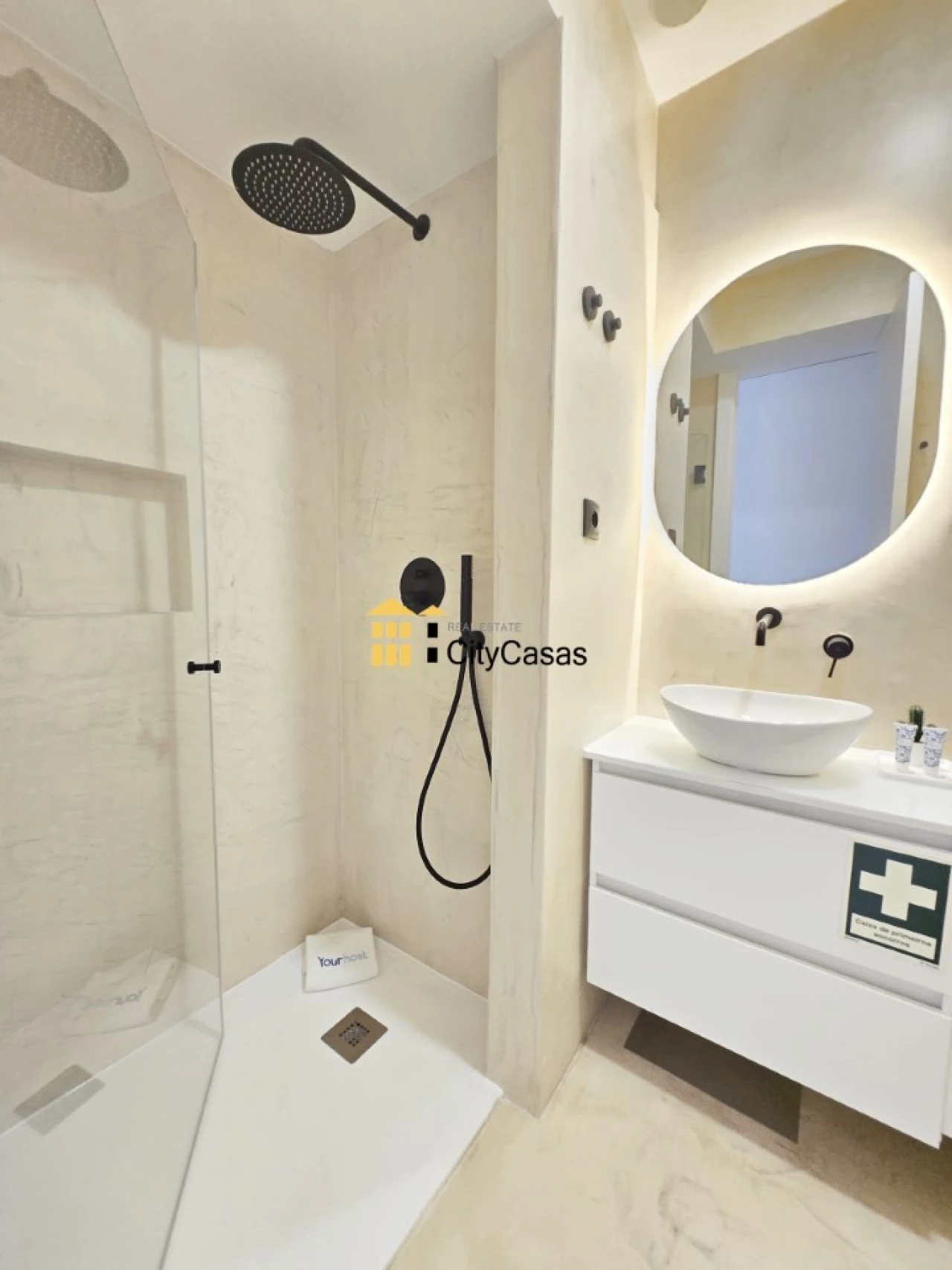 Apartamento T4 para Venda em Cedofeita, Santo Ildefonso, Sé, Miragaia, São Nicolau e Vitória Foto 16