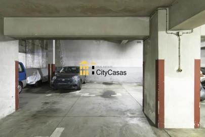 Apartamento T4 para Venda em Cedofeita, Santo Ildefonso, Sé, Miragaia, São Nicolau e Vitória