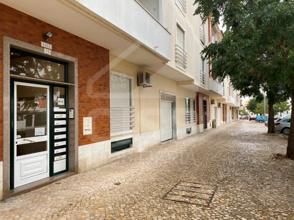 Apartamento T3 para Venda em Samora Correia Foto 2