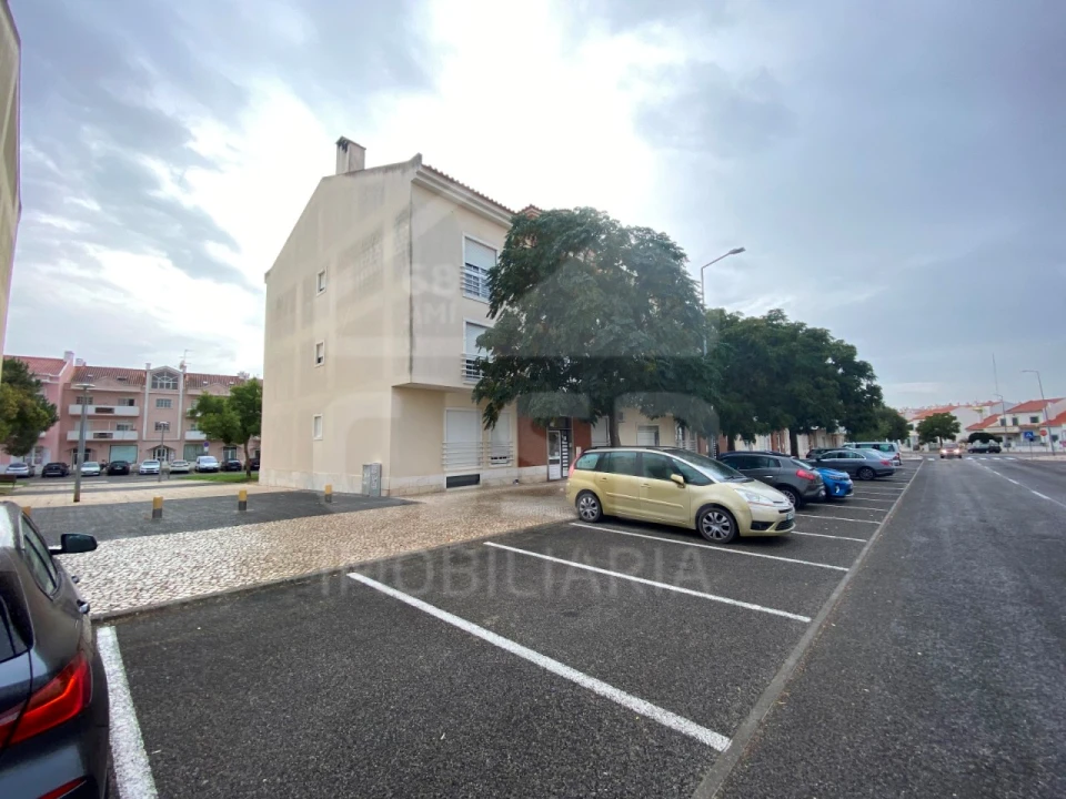 Apartamento T3 para Venda em Samora Correia Foto 5