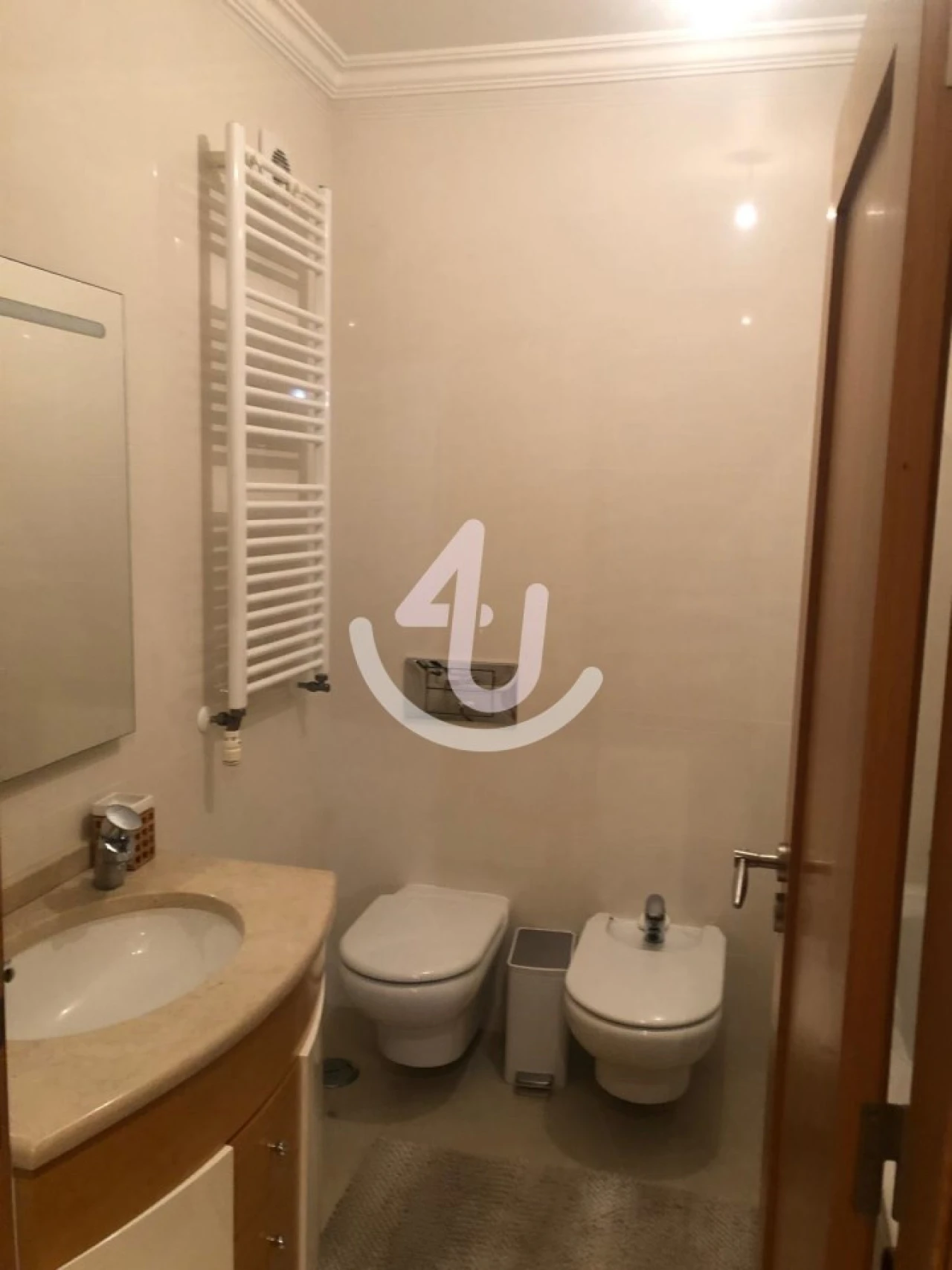 Apartamento T3 para Arrendamento em São Martinho do Porto Foto 17