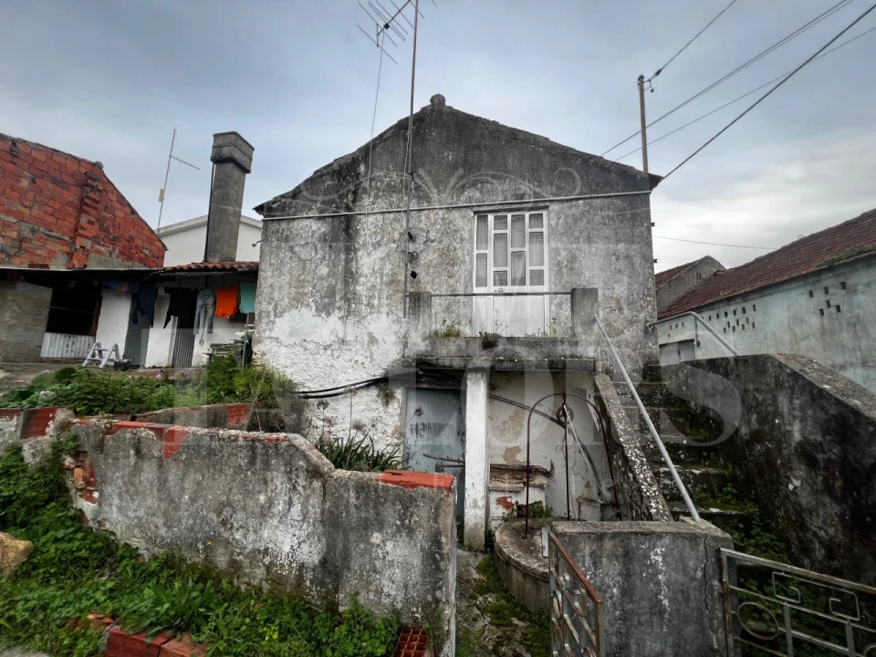 Moradia T2 para Venda em Coz, Alpedriz e Montes Foto 4