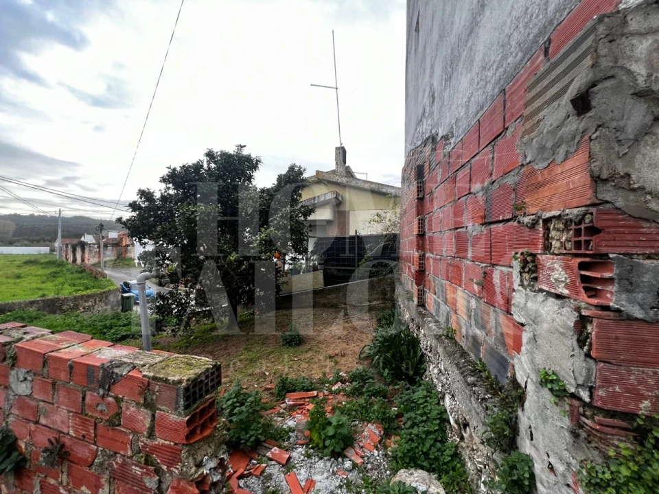 Moradia T2 para Venda em Coz, Alpedriz e Montes Foto 6