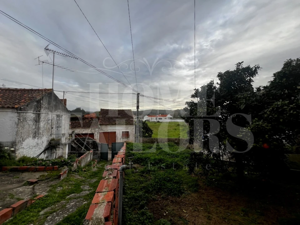 Moradia T2 para Venda em Coz, Alpedriz e Montes Foto 7