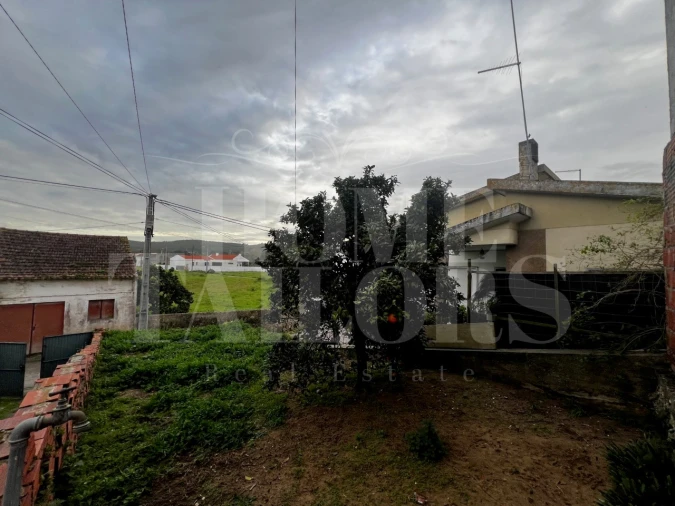 Moradia T2 para Venda em Coz, Alpedriz e Montes Foto 10