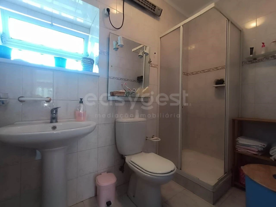 Moradia T4 para Venda em Madalena e Beselga Foto 17