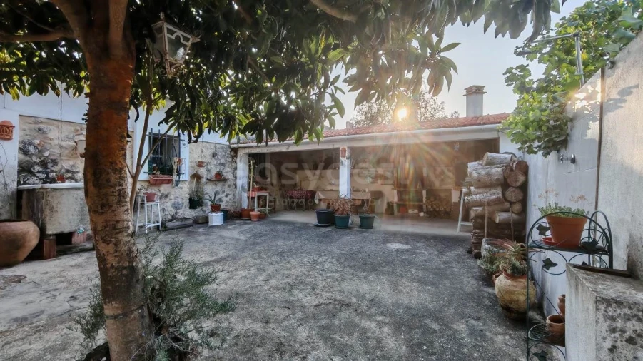 Moradia T3 para Venda em Madalena e Beselga Foto 1