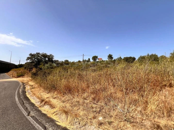 Terreno para Venda em Carregueiros Foto 3