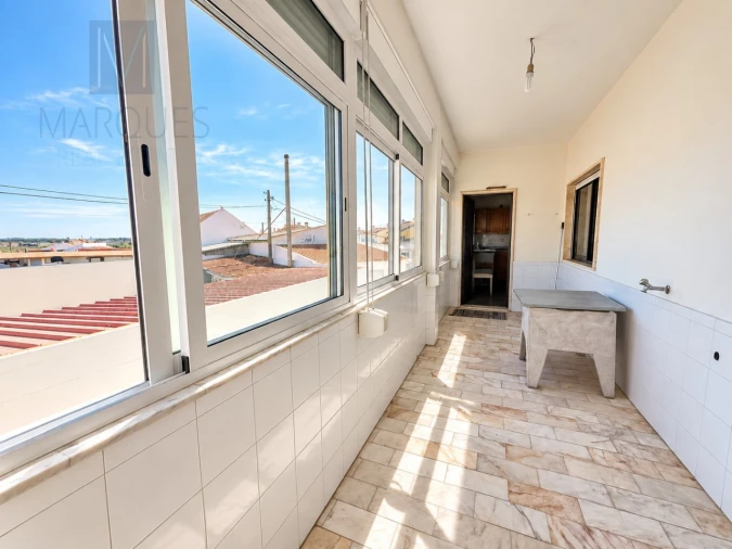 Apartamento T4 para Venda em Gaio-Rosário e Sarilhos Pequenos Foto 3