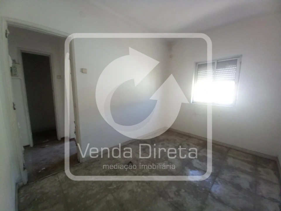 Apartamento T1 para Venda em Baixa da Banheira e Vale da Amoreira Foto 15