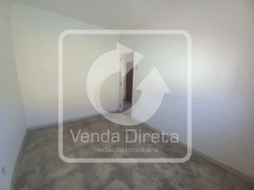 Apartamento T1 para Venda em Baixa da Banheira e Vale da Amoreira