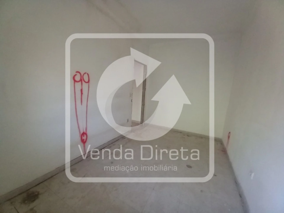 Apartamento T1 para Venda em Baixa da Banheira e Vale da Amoreira Foto 16