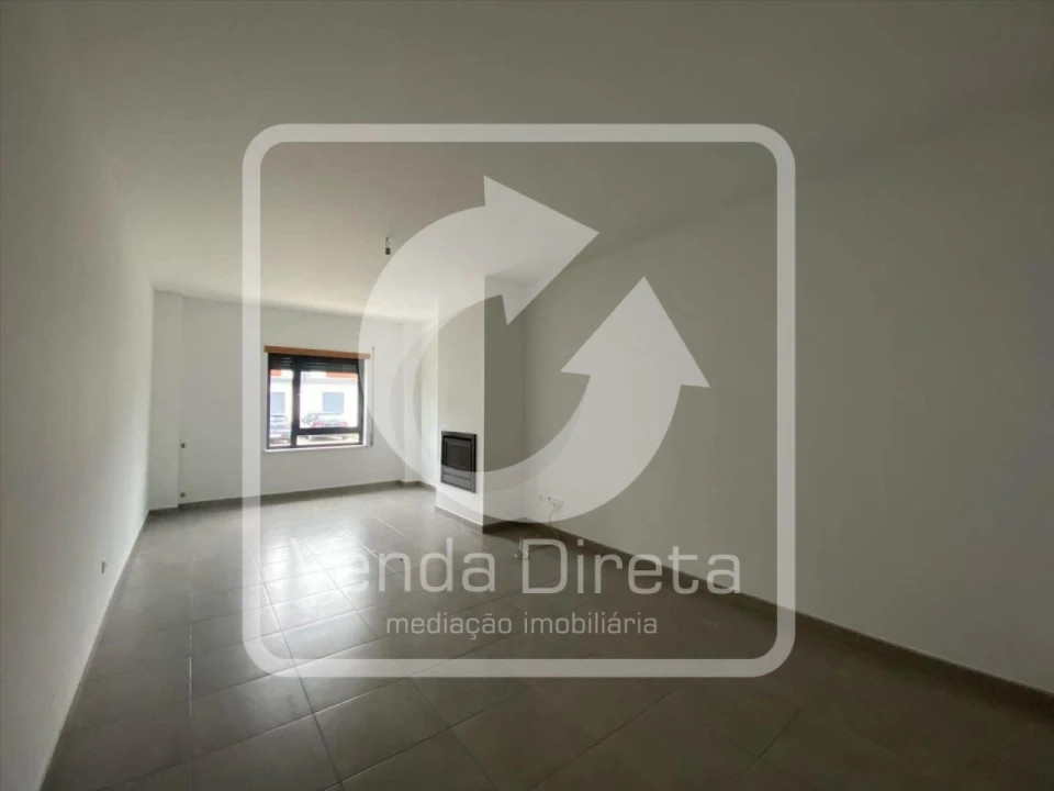 Apartamento T2 para Venda em Quinta do Anjo Foto 2