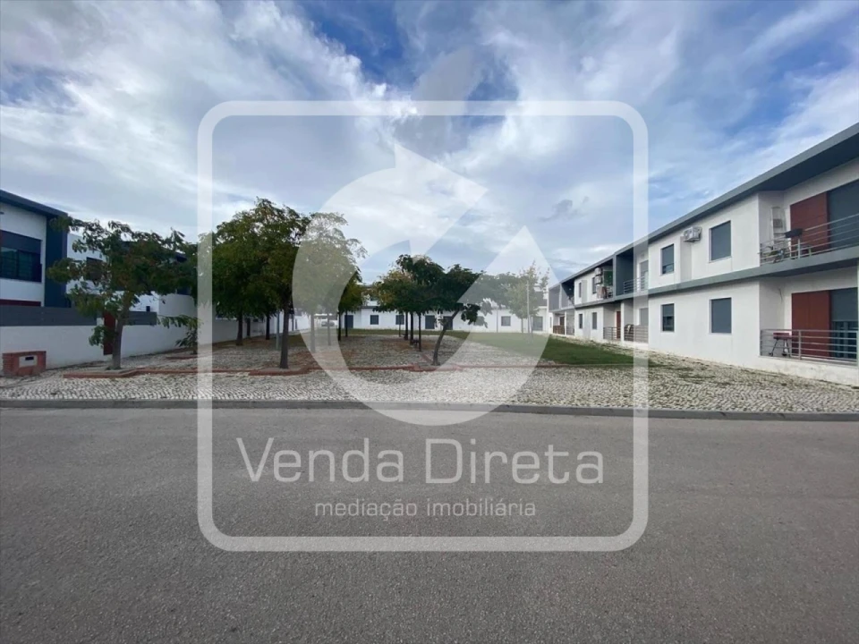 Apartamento T2 para Venda em Quinta do Anjo Foto 15