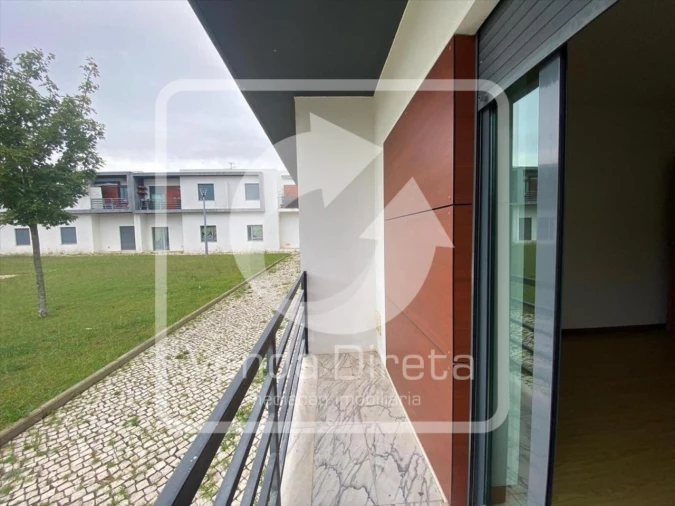 Apartamento T2 para Venda em Quinta do Anjo Foto 20