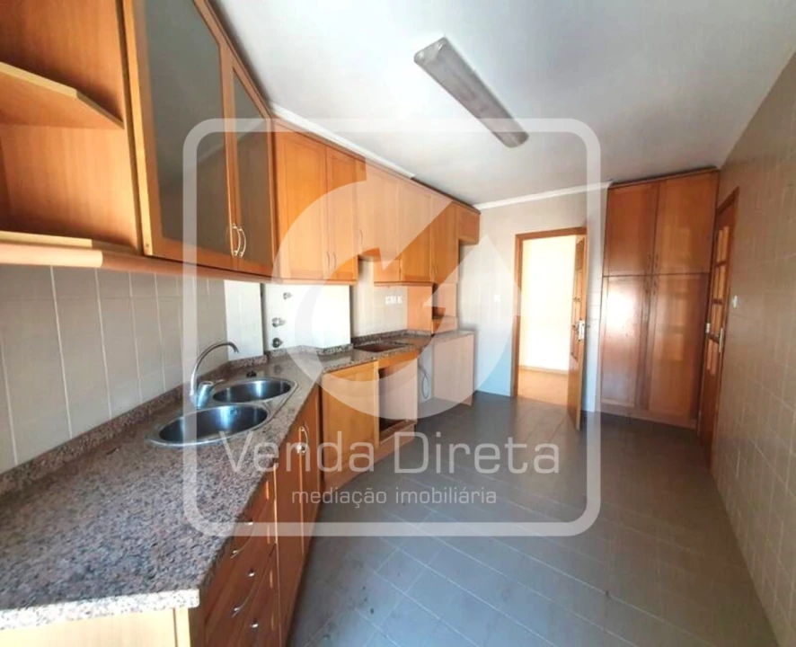 Apartamento T2 para Venda em Pinhal Novo Foto 3