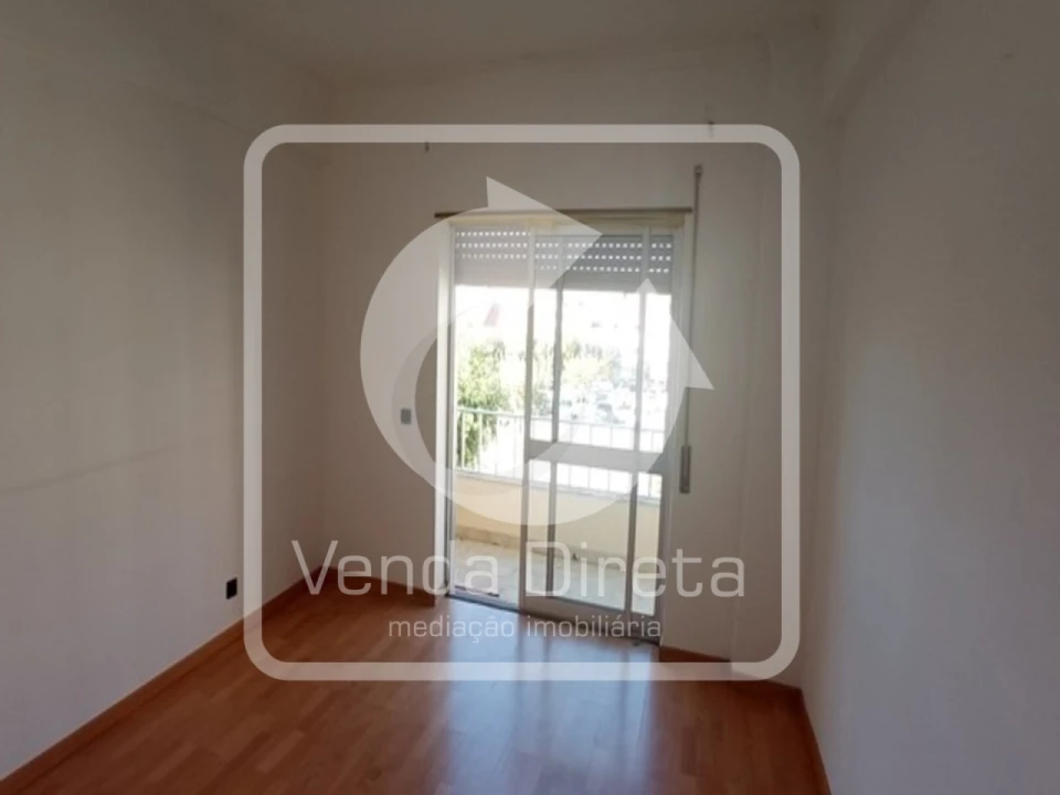 Apartamento T2 para Venda em Pinhal Novo Foto 4