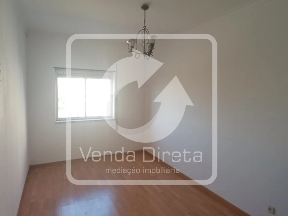 Apartamento T2 para Venda em Pinhal Novo Foto 8