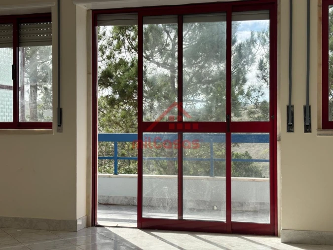 Apartamento T1 para Venda em São João das Lampas e Terrugem Foto 4